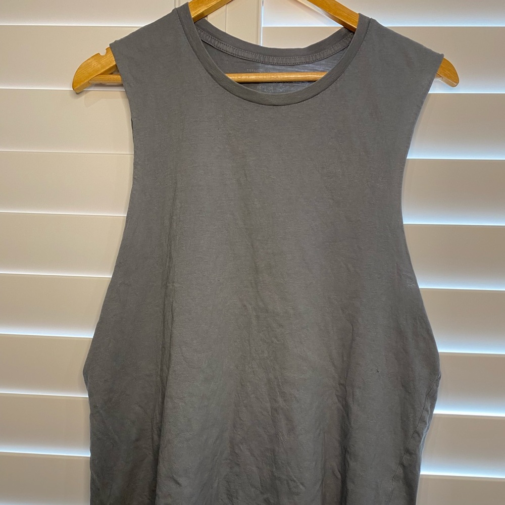 SOLD Mens Cotton On Muscle Tank M - Picture 1 of 9